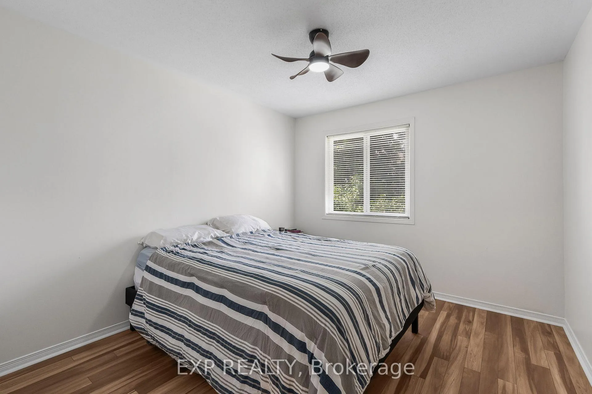 Photo 20 of 44 Tobermory Crescent, Ottawa, Kanata - Morgan's Grant/South March — HOMEH