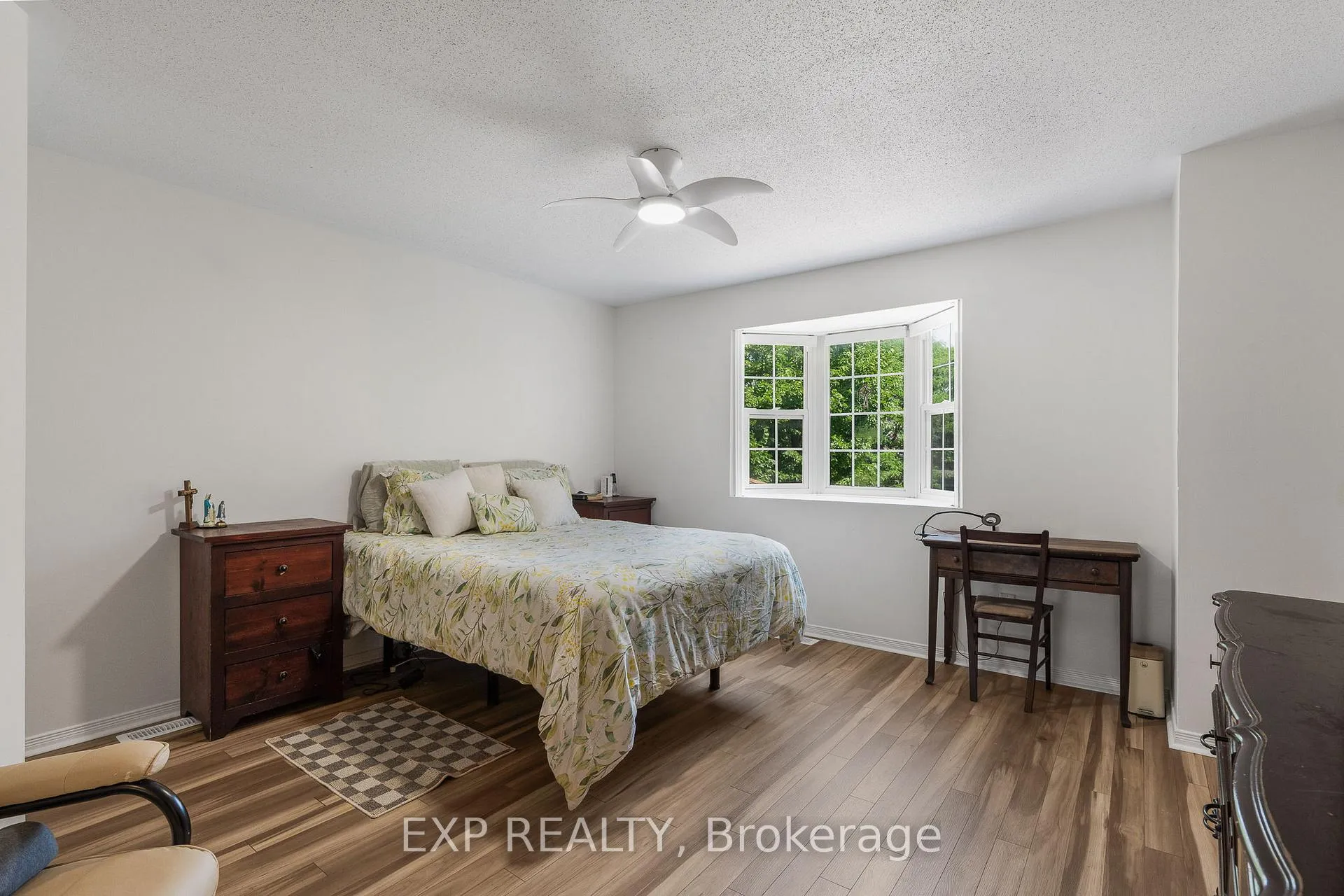 Photo 22 of 44 Tobermory Crescent, Ottawa, Kanata - Morgan's Grant/South March — HOMEH