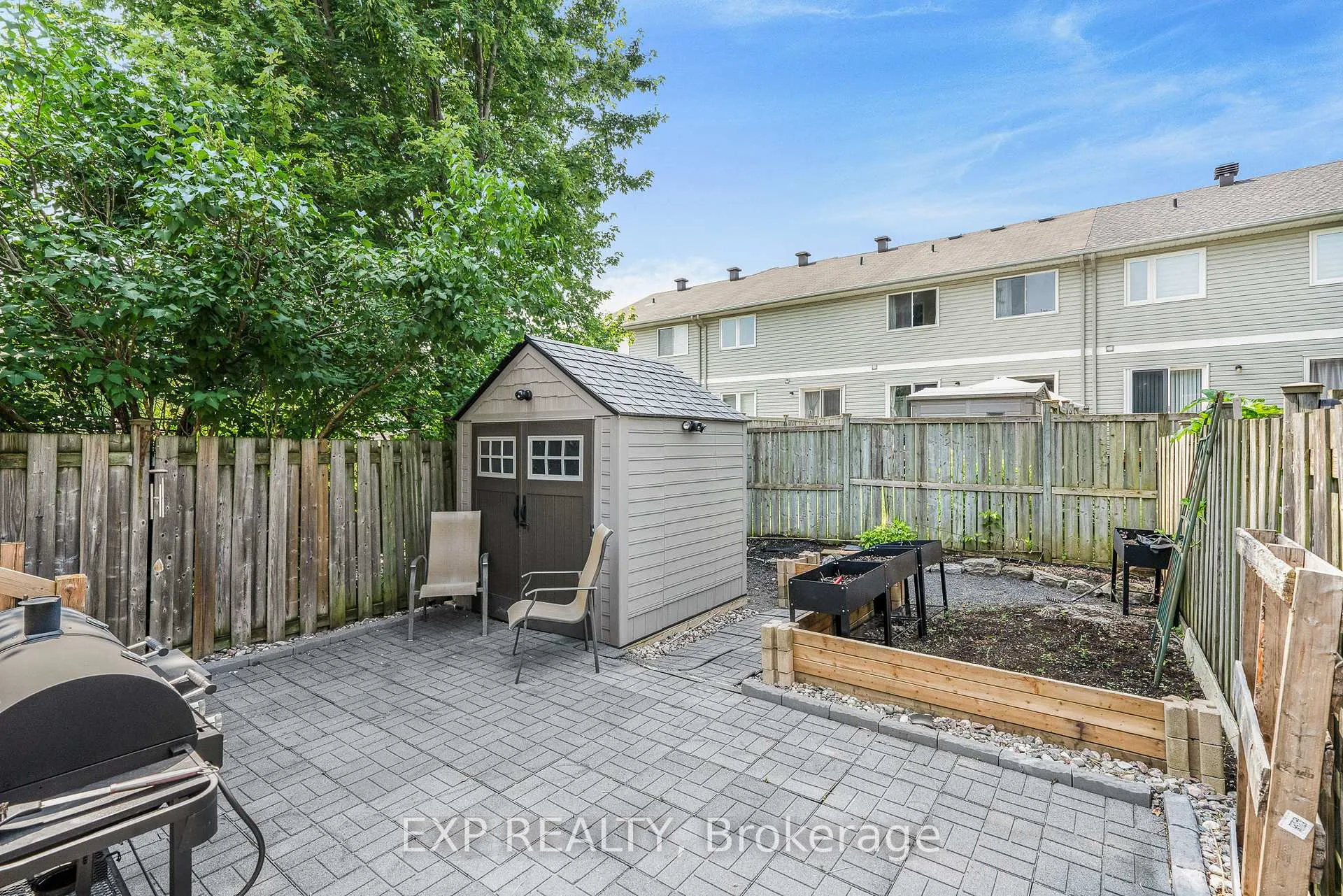 Photo 30 of 44 Tobermory Crescent, Ottawa, Kanata - Morgan's Grant/South March — HOMEH