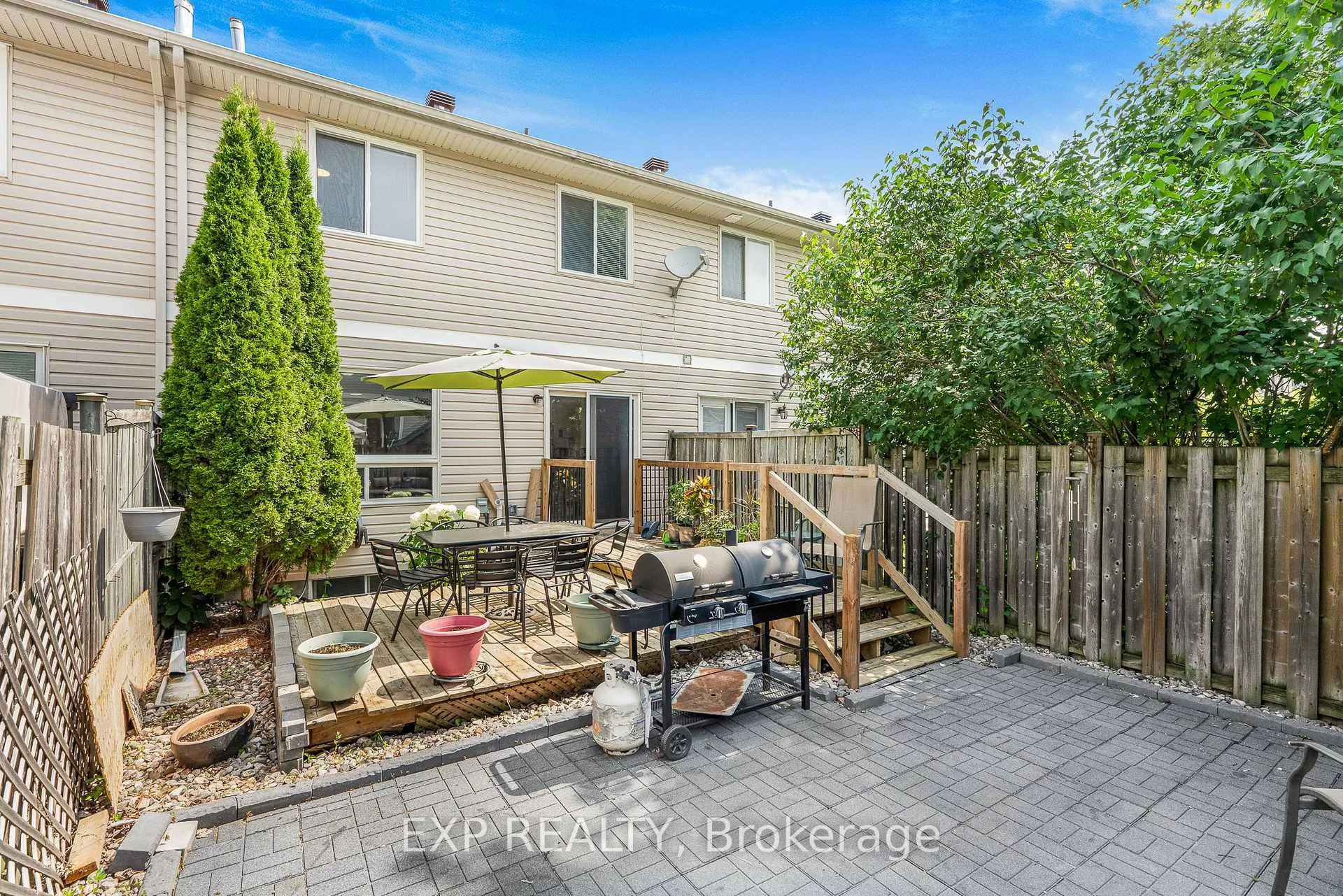 Photo 31 of 44 Tobermory Crescent, Ottawa, Kanata - Morgan's Grant/South March — HOMEH
