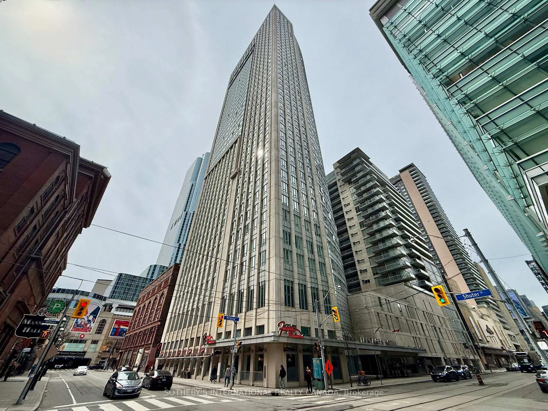 Front of Unit 717, 210 Victoria Street