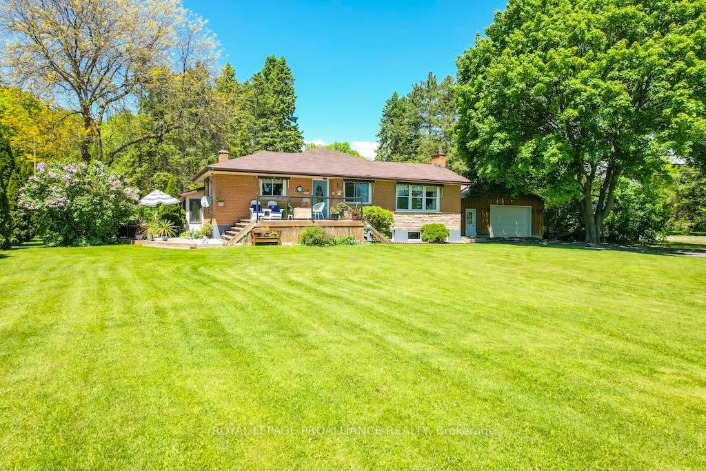 Photo 4 of 556 Rosebush Road, Quinte West, Sidney Ward — HOMEH