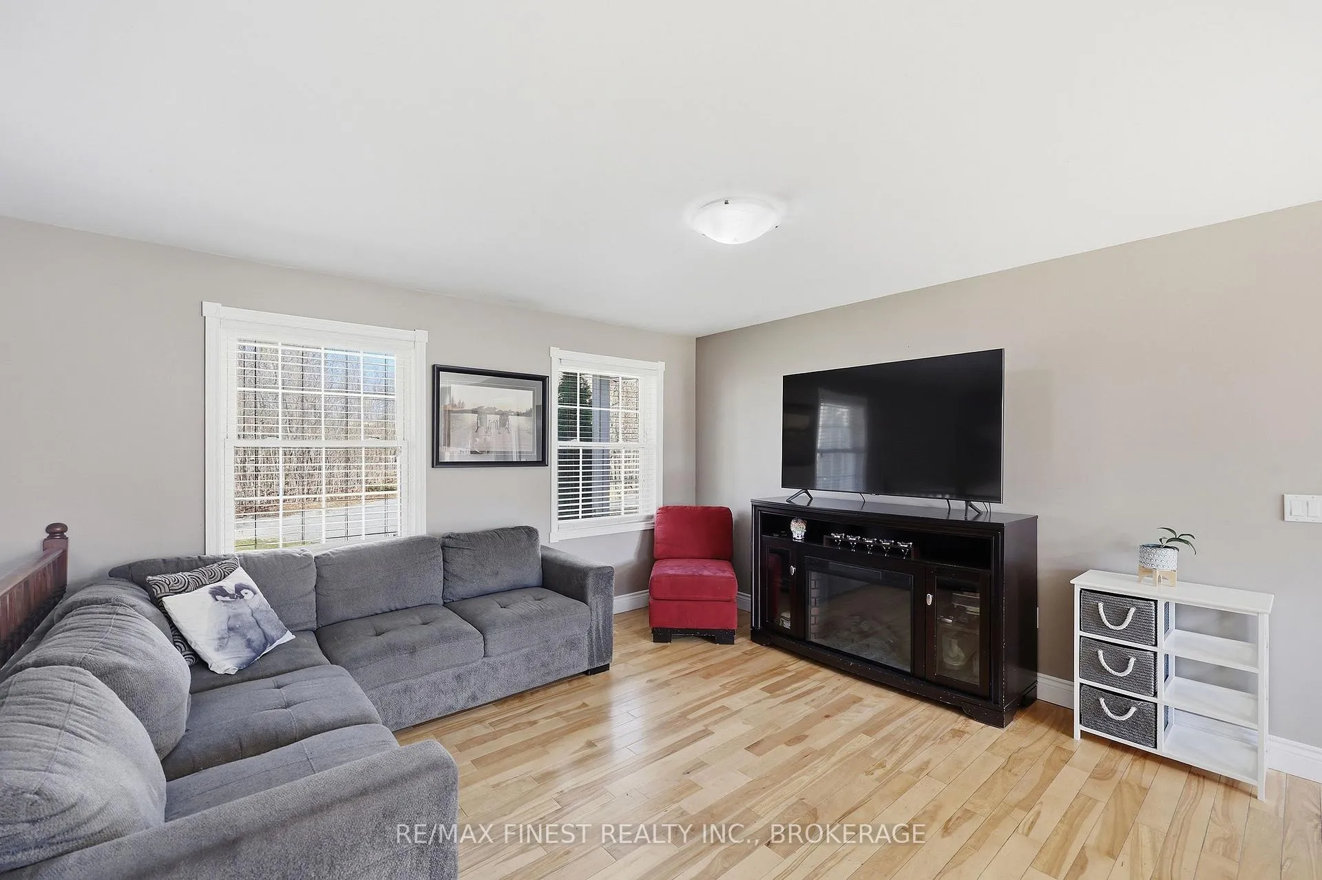 Photo 13 of 3816 Alton Road, Frontenac, Frontenac South — HOMEH