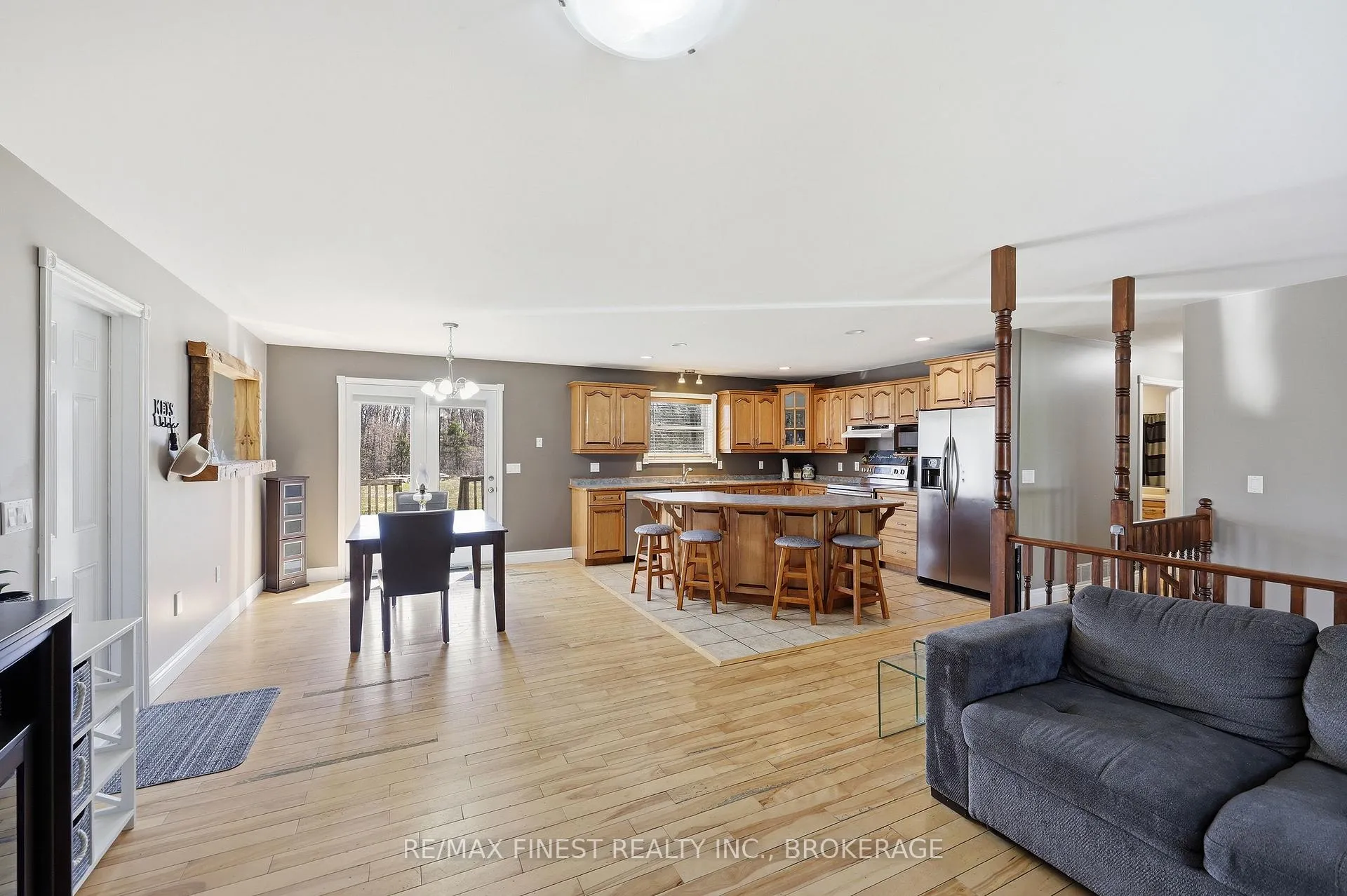 Photo 14 of 3816 Alton Road, Frontenac, Frontenac South — HOMEH