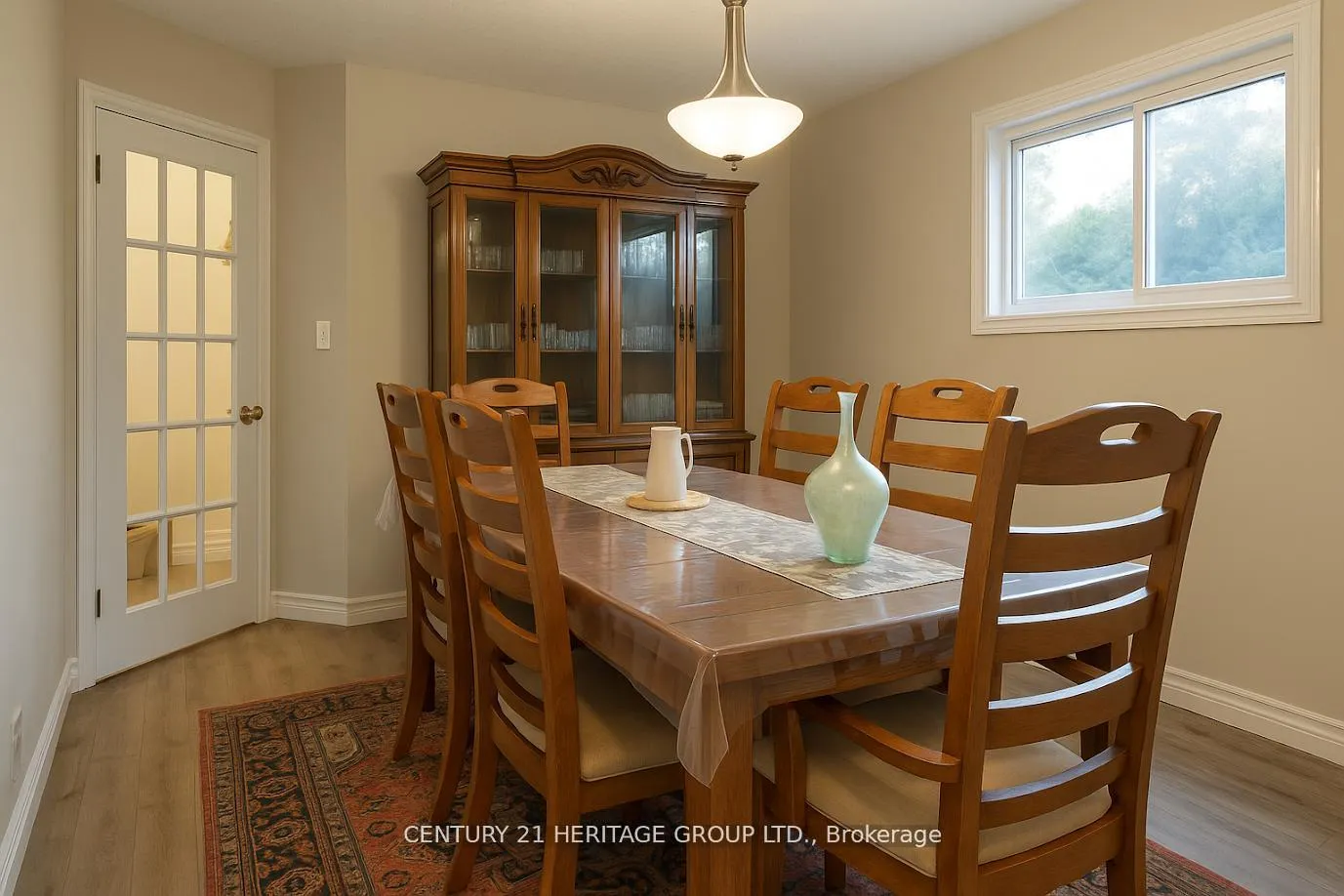 Photo 8 of 824 Thornton Road N, Oshawa, Northglen — HOMEH