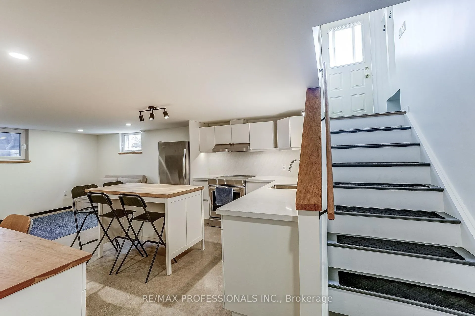 Photo 12 of Unit BSMT, 9 Cashman Crescent, Toronto, Rockcliffe-Smythe — HOMEH