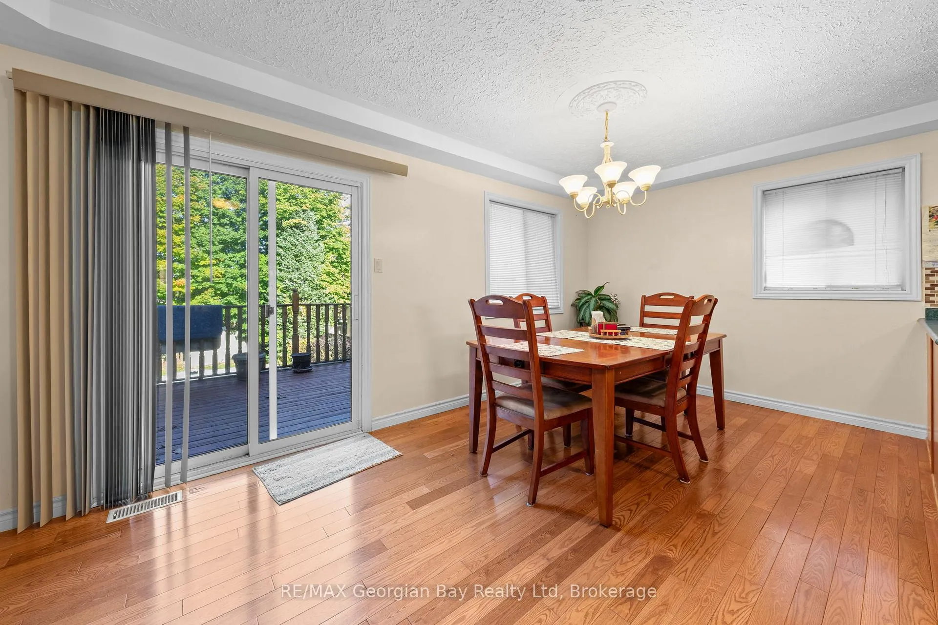 Photo 9 of 477 Albert Street, Tay, Victoria Harbour — HOMEH