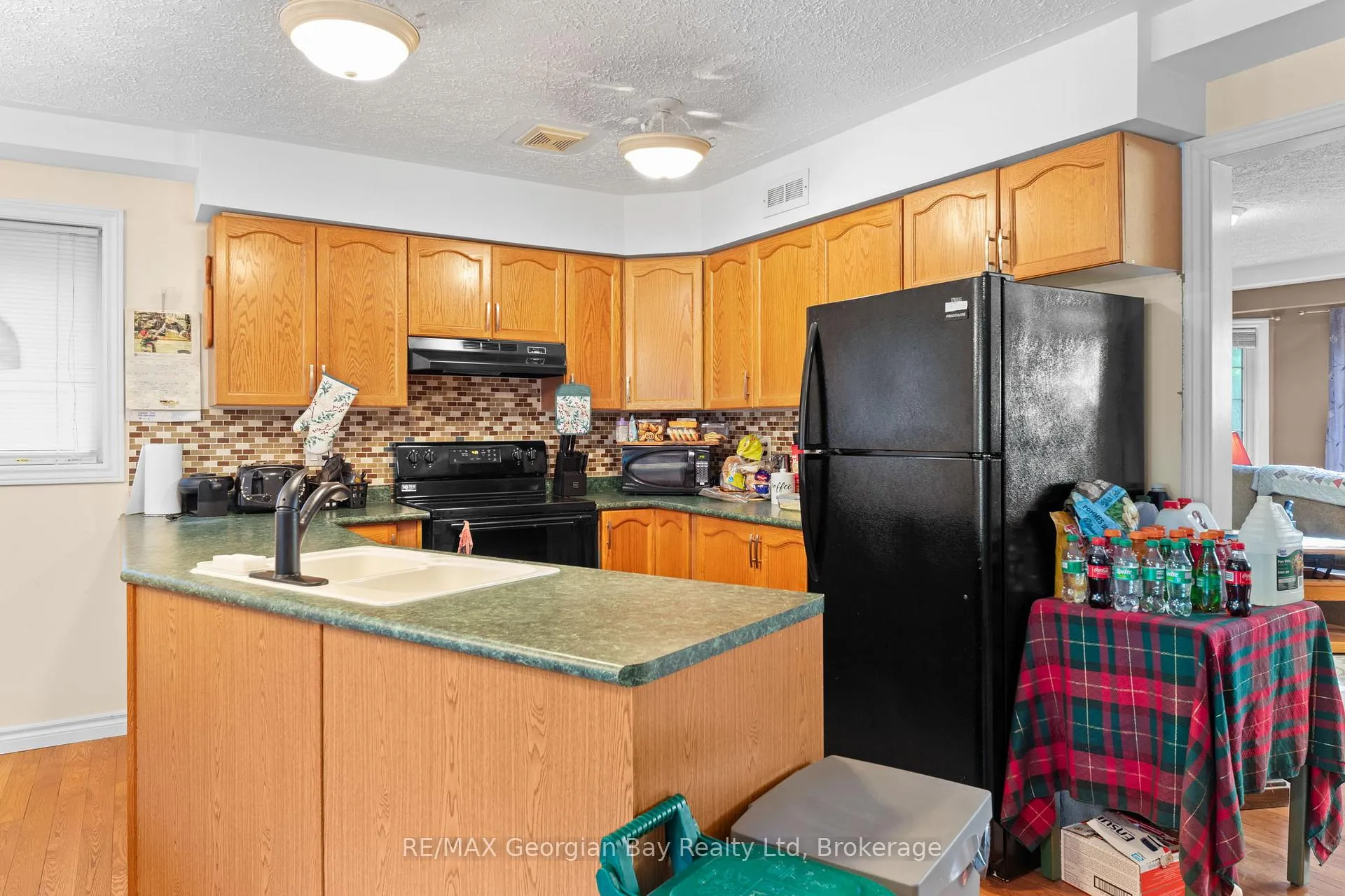 Photo 10 of 477 Albert Street, Tay, Victoria Harbour — HOMEH