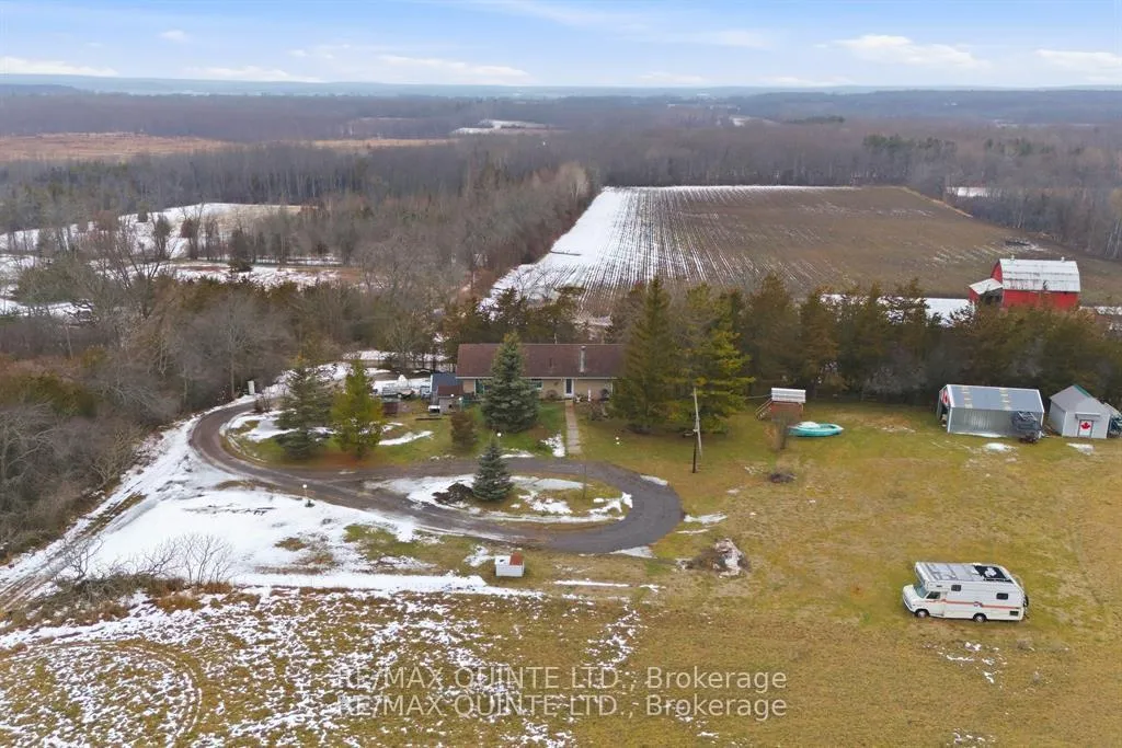 Photo 2 of 1809 Victoria Road, Prince Edward County, Ameliasburg Ward — HOMEH
