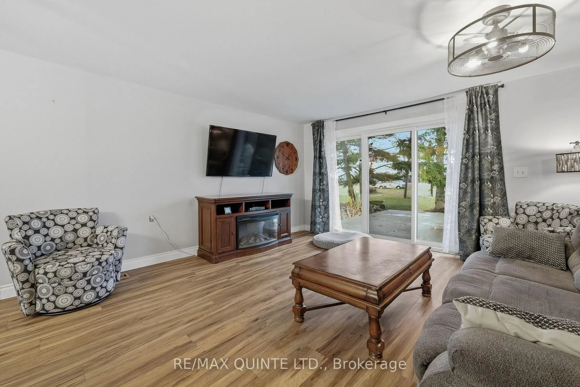 Photo 7 of 1809 Victoria Road, Prince Edward County, Ameliasburg Ward — HOMEH