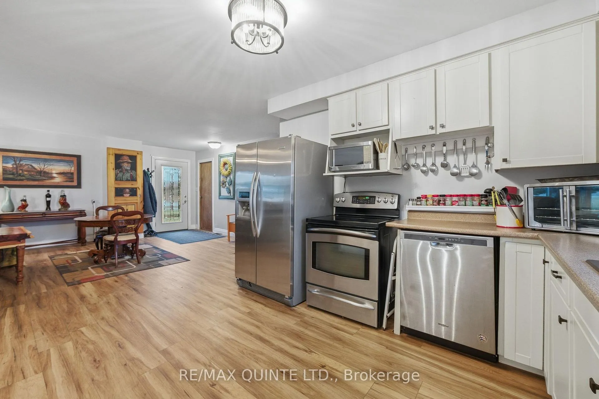 Photo 13 of 1809 Victoria Road, Prince Edward County, Ameliasburg Ward — HOMEH