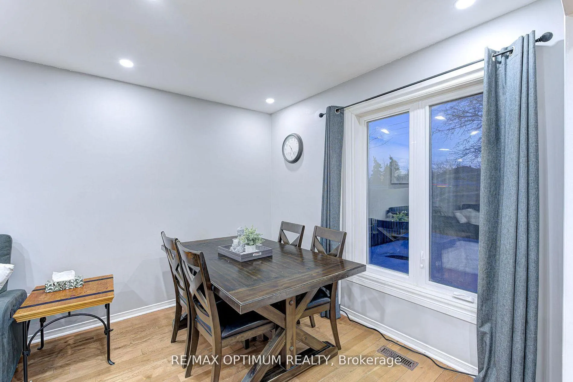 Photo 16 of 108 Timberlane Drive, Brampton, Fletcher's Creek South — HOMEH