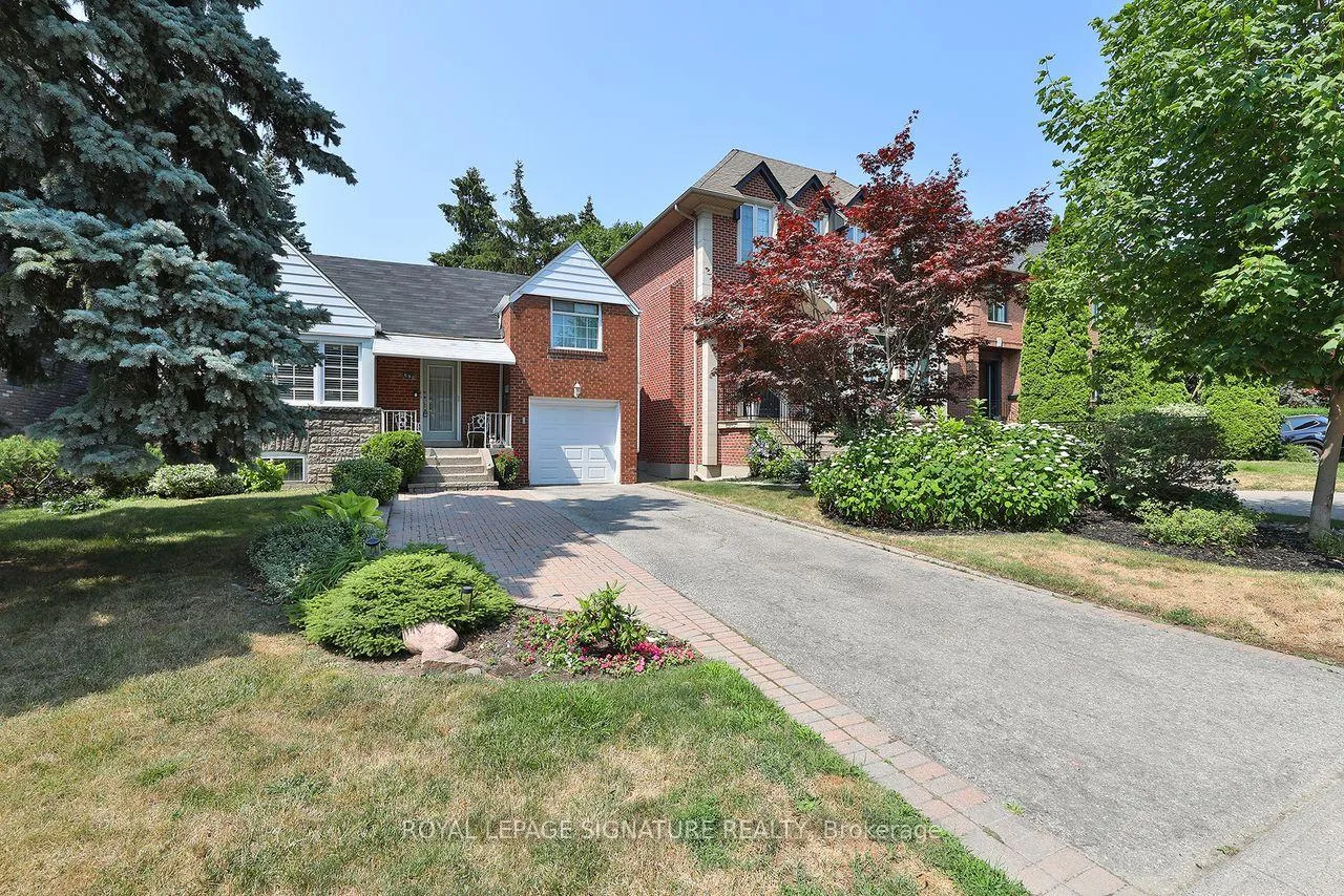 Photo 1 of 590 Castlefield Avenue, Toronto, Forest Hill North — HOMEH