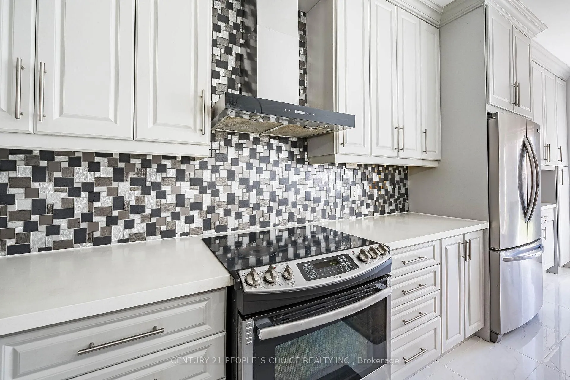 Photo 15 of 23 Smoothwater Street, Brampton, Sandringham-Wellington — HOMEH