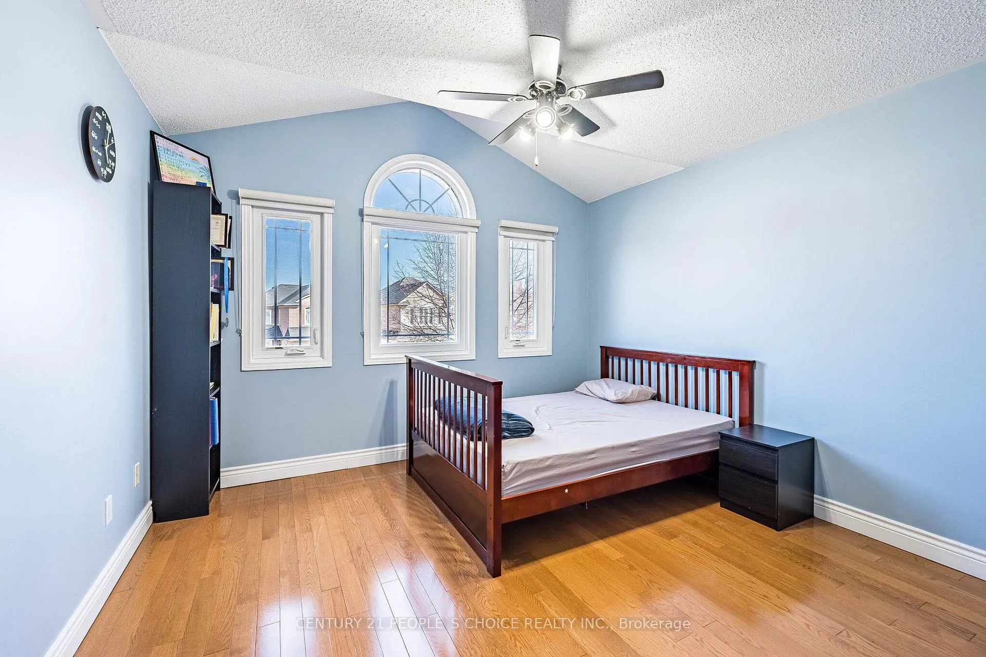 Photo 34 of 23 Smoothwater Street, Brampton, Sandringham-Wellington — HOMEH