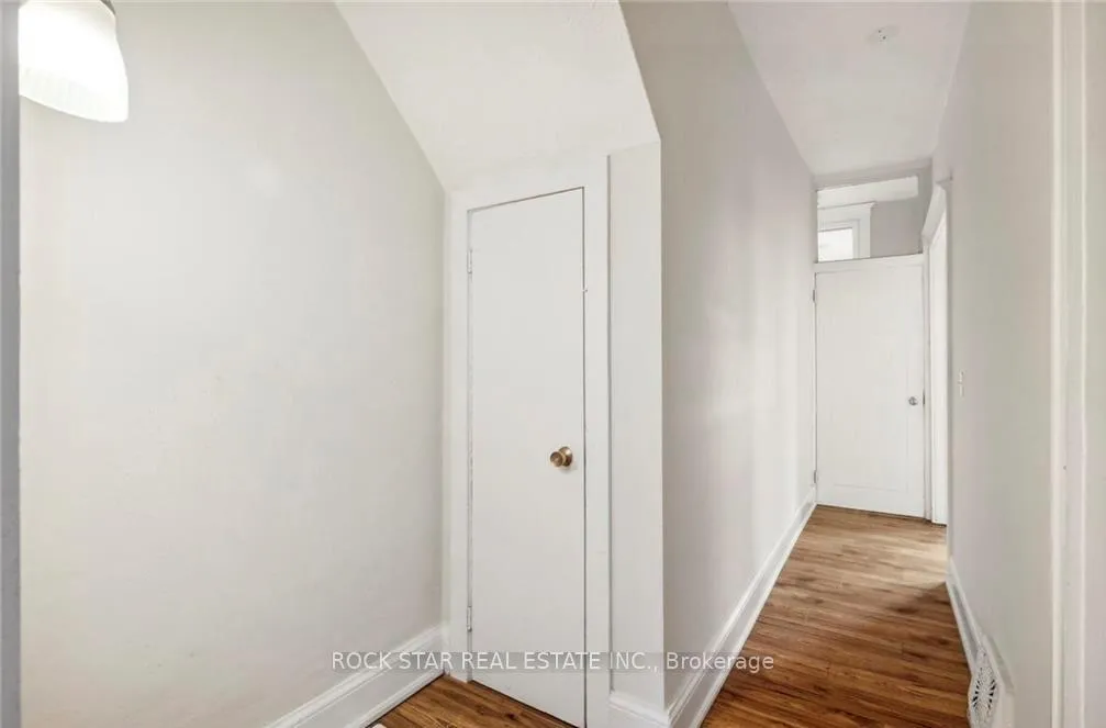Photo 13 of Unit Main, 51 Smith Avenue, Hamilton, Landsdale — HOMEH