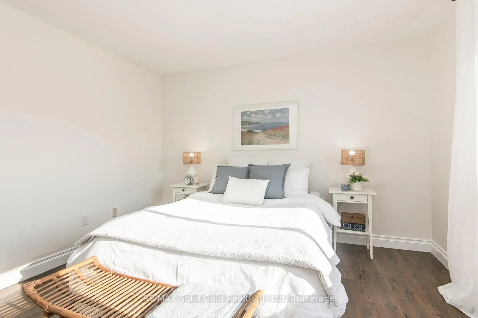 Photo 26 of Unit B, 242 Westmeadow Drive, Kitchener, Highland West — HOMEH