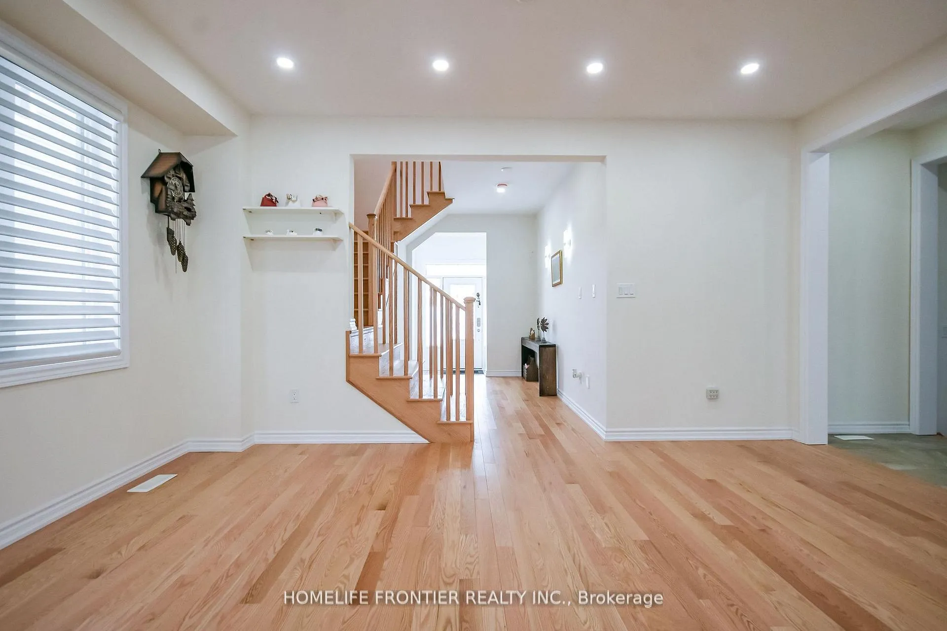 Photo 18 of 27 Bannister Road SE, Barrie, Rural Barrie Southeast — HOMEH
