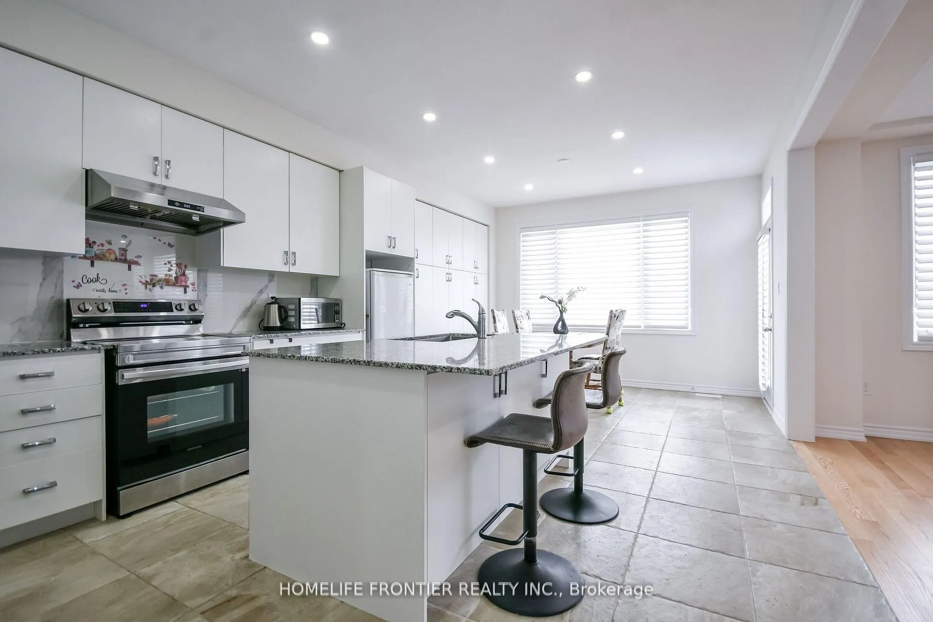 Photo 21 of 27 Bannister Road SE, Barrie, Rural Barrie Southeast — HOMEH