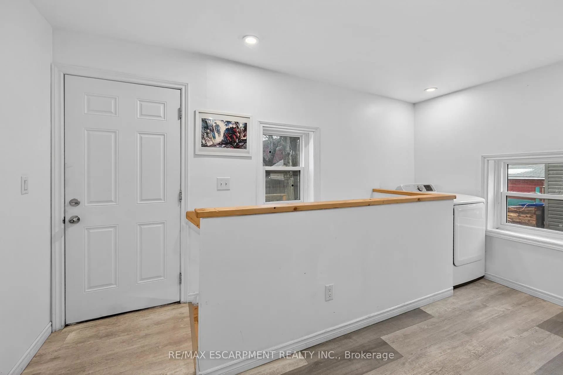 Photo 36 of 149 Elgin Street, Brantford — HOMEH