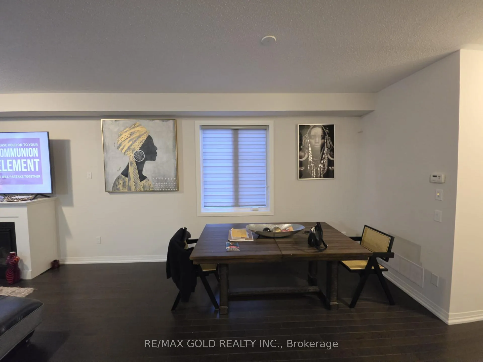 Photo 4 of 216 Provident Way, Hamilton, Mount Hope — HOMEH