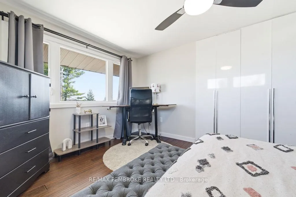 Photo 27 of 551 Laurentian Drive, Petawawa — HOMEH