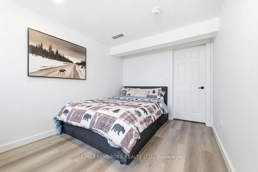 Photo 36 of 551 Laurentian Drive, Petawawa — HOMEH