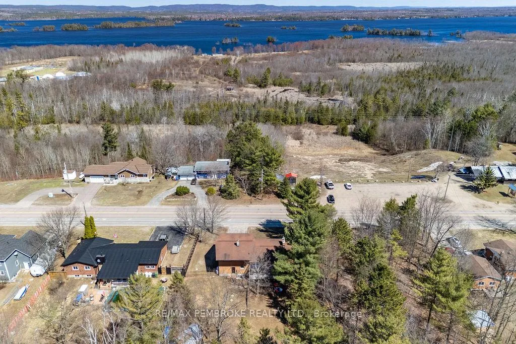 Photo 45 of 551 Laurentian Drive, Petawawa — HOMEH