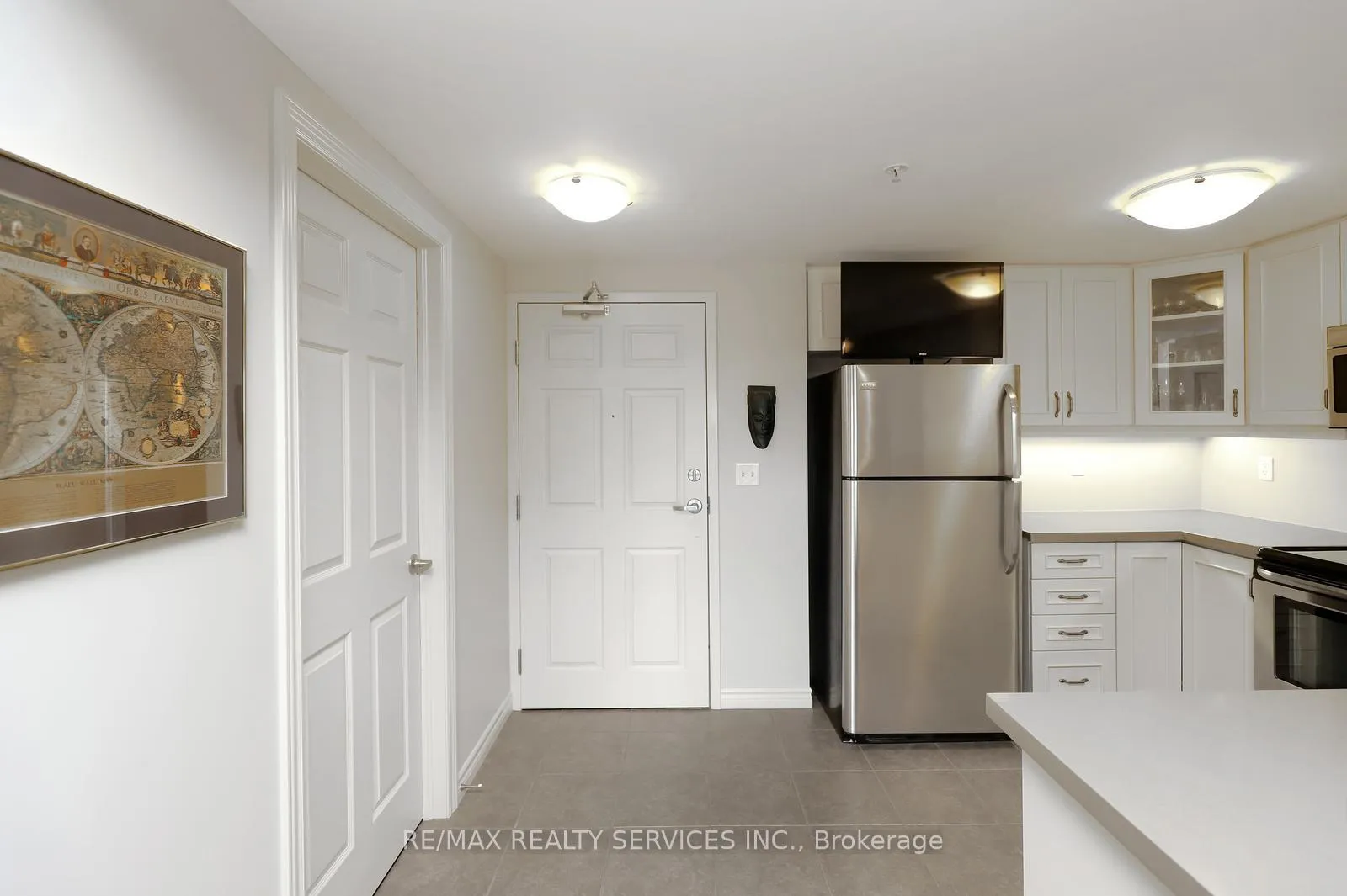 Photo 6 of Unit 301, 60 Lynnmore Street, Guelph, Pineridge/Westminster Woods — HOMEH