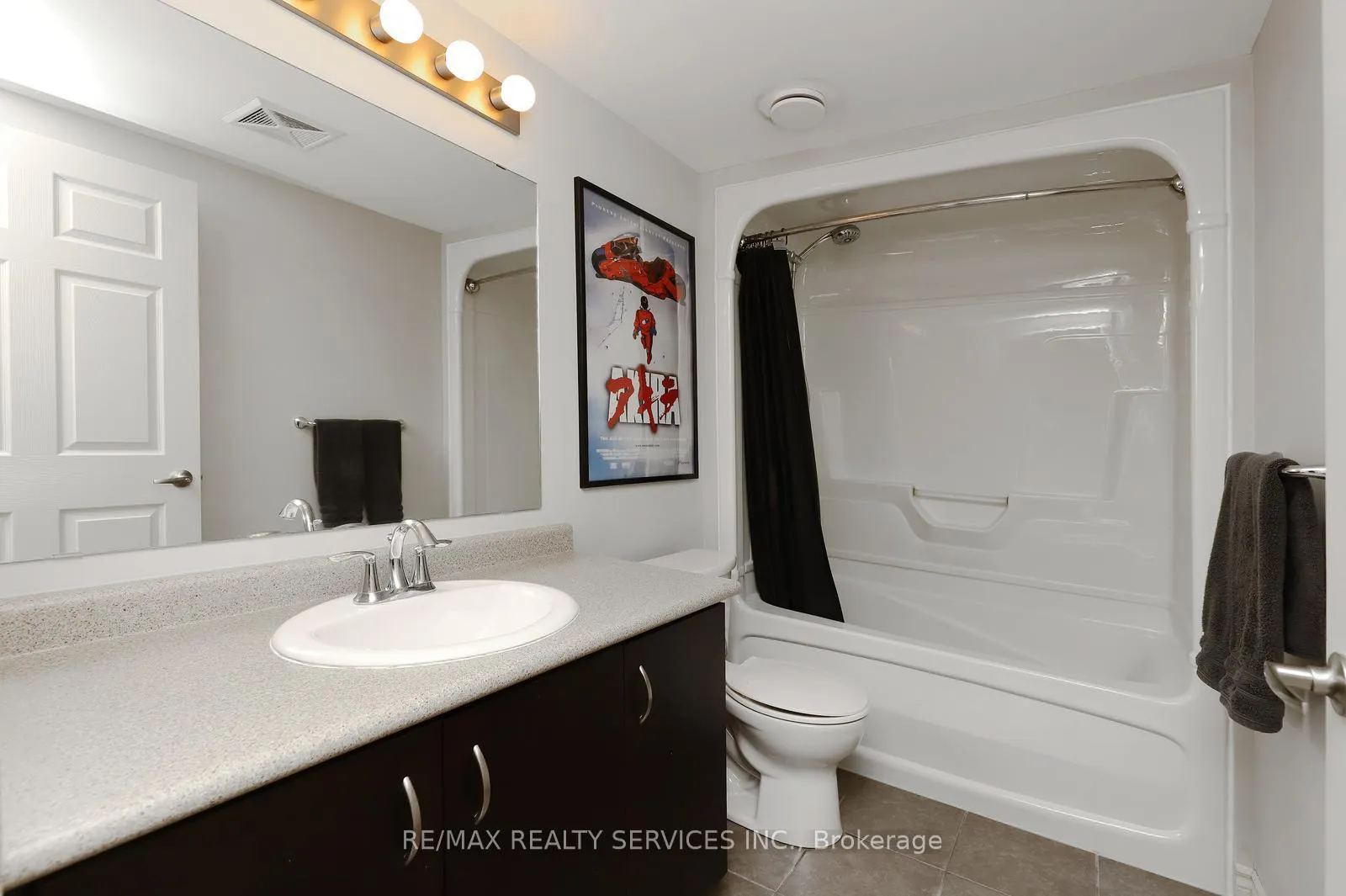 Photo 25 of Unit 301, 60 Lynnmore Street, Guelph, Pineridge/Westminster Woods — HOMEH