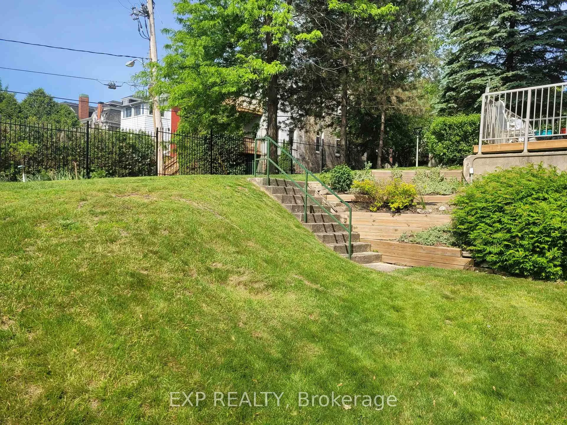 Photo 39 of Unit 304, 109 King Street E, Brockville — HOMEH