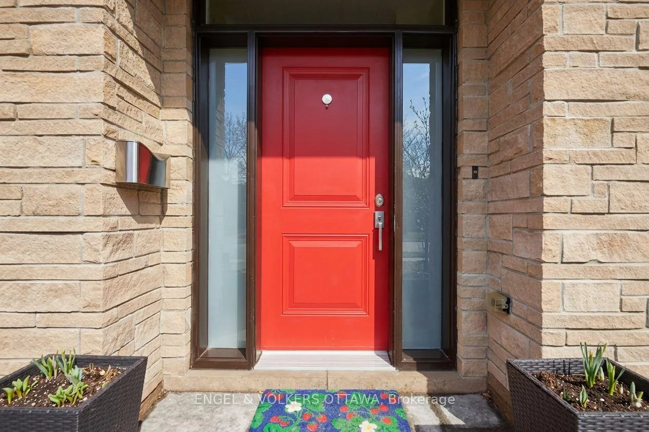 Photo 4 of 340 Byron Avenue, Ottawa, Westboro/Hampton Park — HOMEH