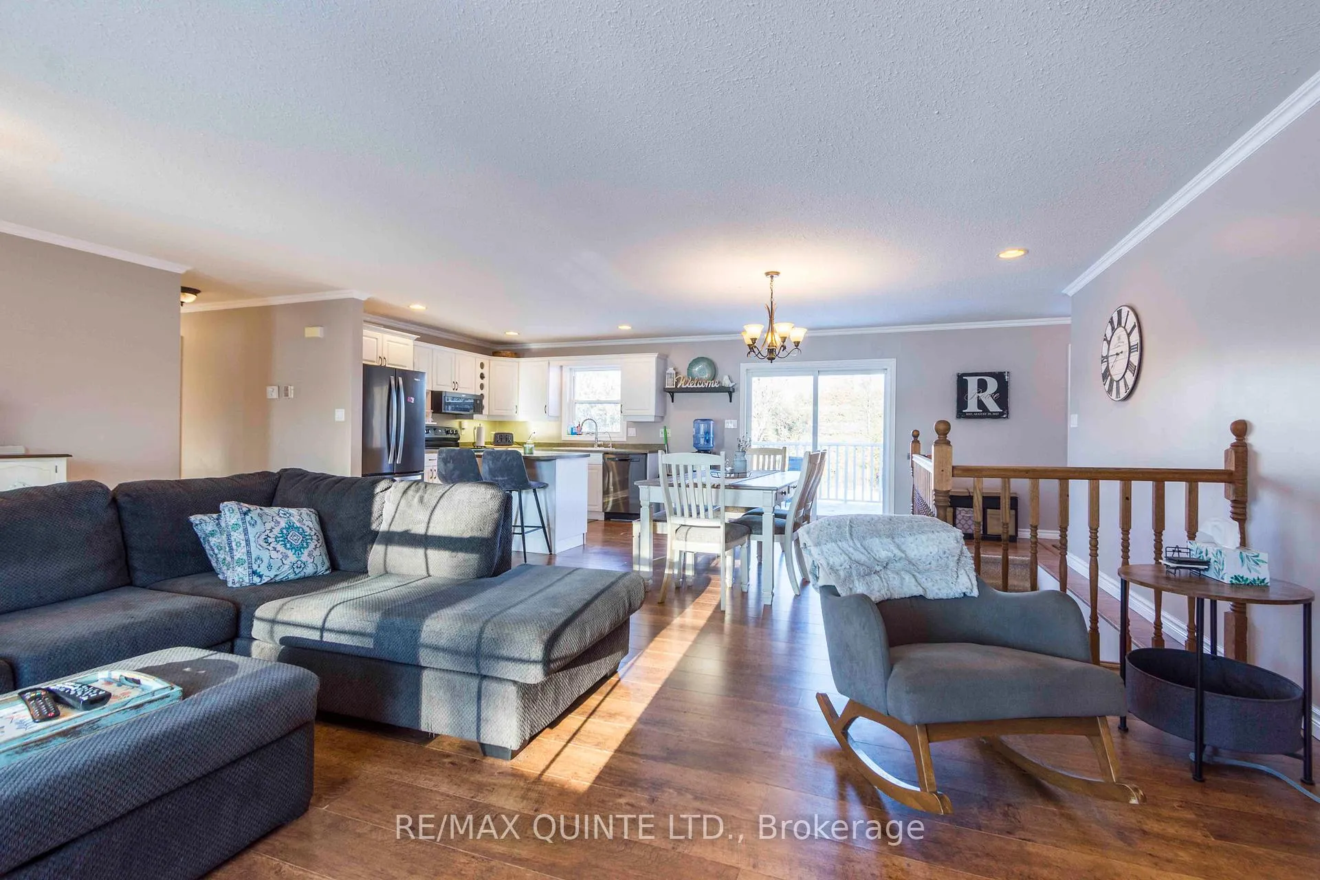 Photo 13 of 847 Thrasher Road, Belleville, Thurlow Ward — HOMEH