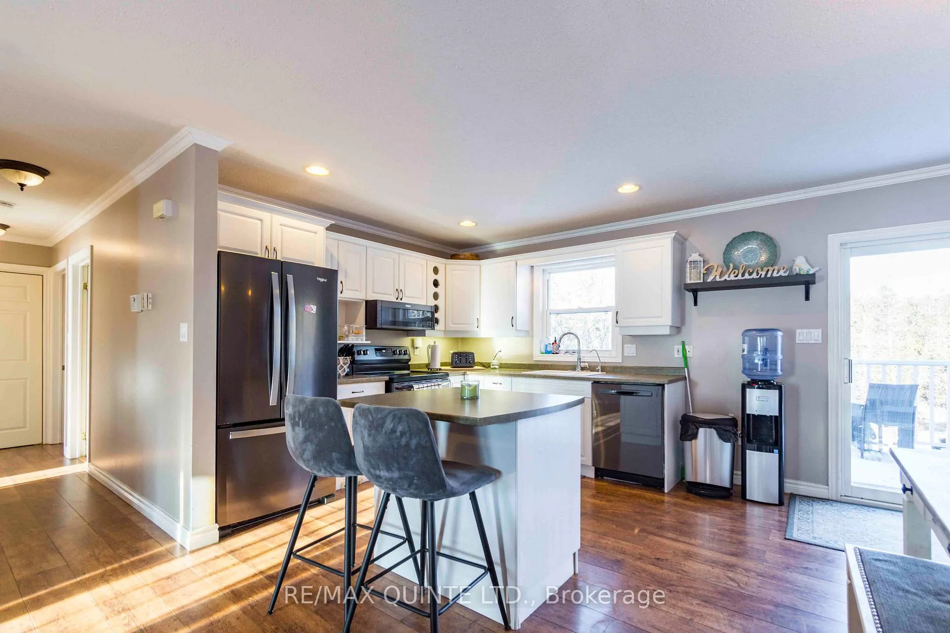 Photo 15 of 847 Thrasher Road, Belleville, Thurlow Ward — HOMEH