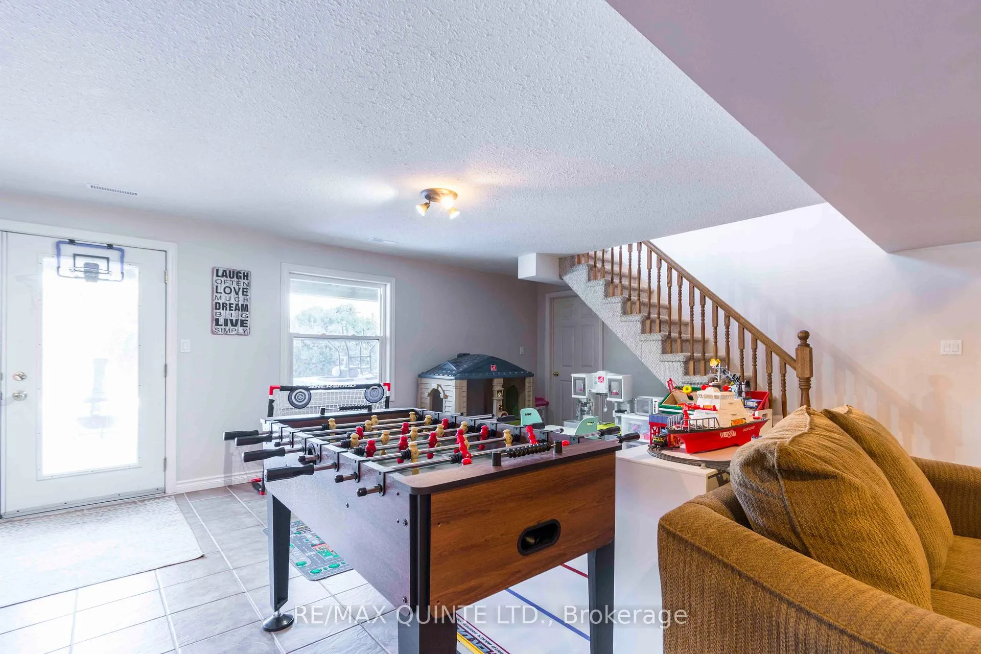 Photo 30 of 847 Thrasher Road, Belleville, Thurlow Ward — HOMEH