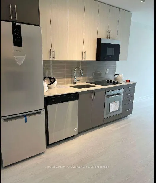 Photo 13 of Unit 207, 415 Main Street W, Hamilton, Kirkendall — HOMEH