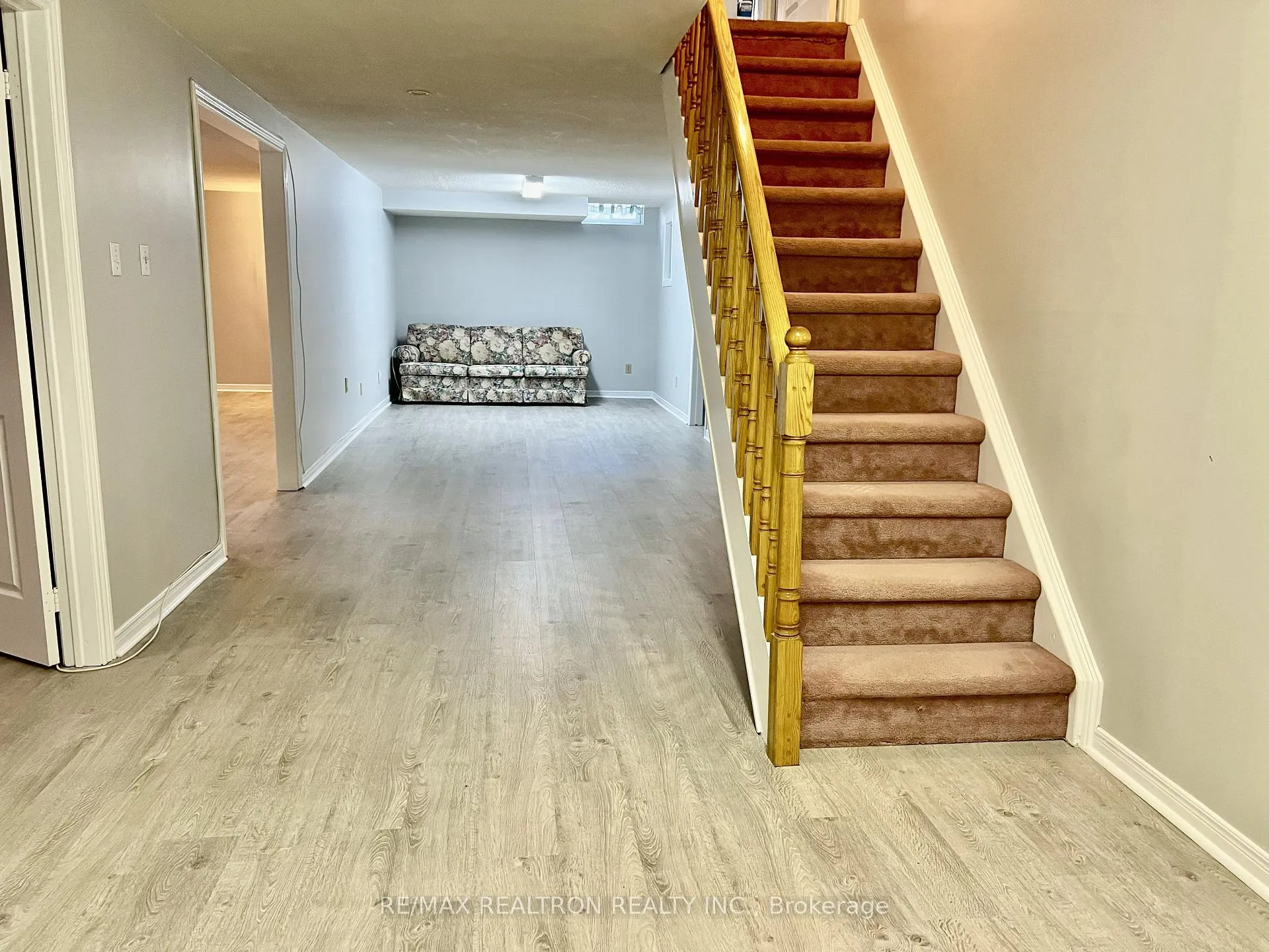Photo 5 of Unit Basement, 35 Soho Crescent, Markham, Markville — HOMEH