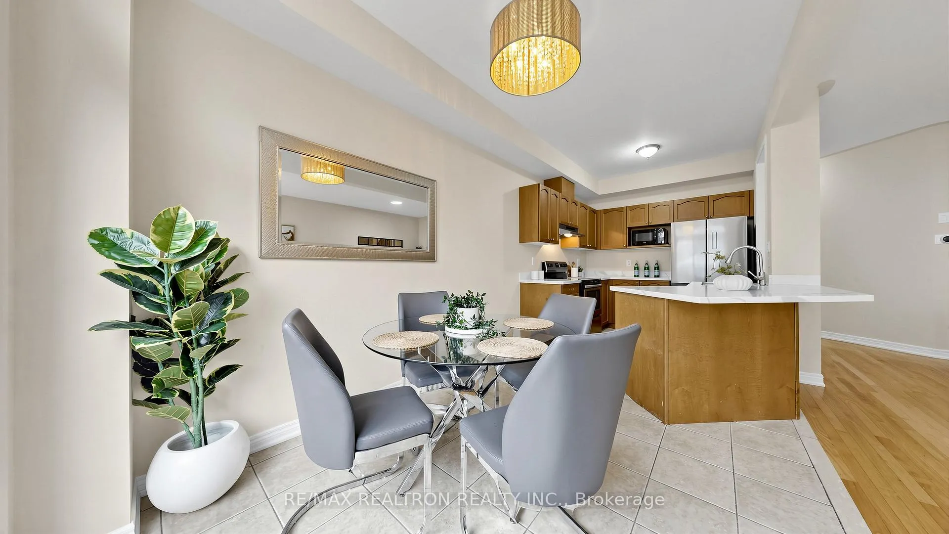 Photo 16 of 52 Gauguin Avenue, Vaughan, Patterson — HOMEH