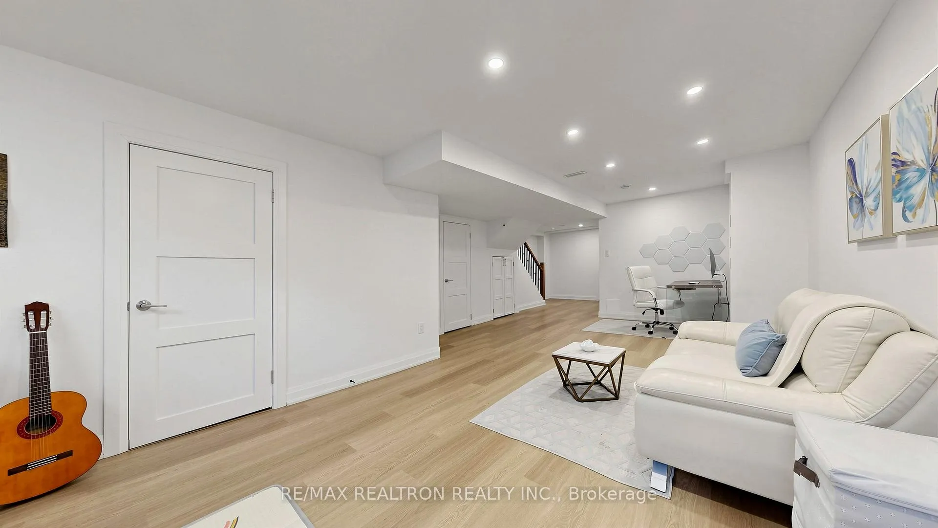 Photo 31 of 52 Gauguin Avenue, Vaughan, Patterson — HOMEH