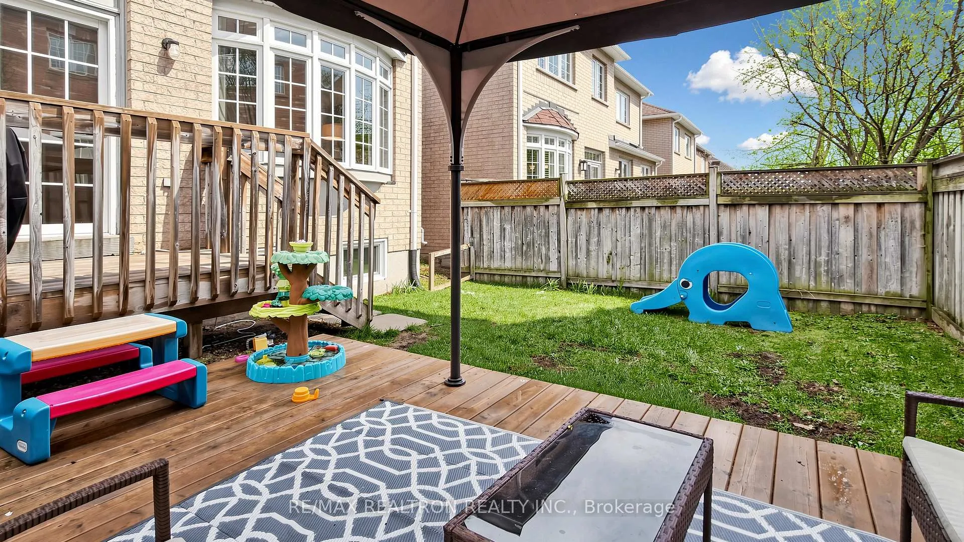 Photo 39 of 52 Gauguin Avenue, Vaughan, Patterson — HOMEH
