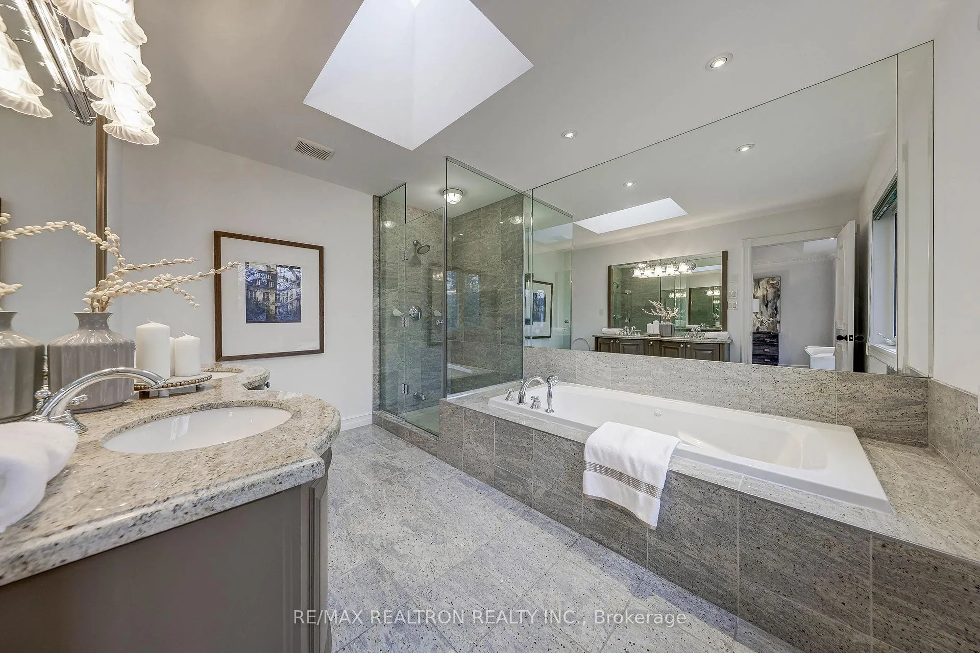 Photo 15 of 47 Haddington Avenue, Toronto, Bedford Park-Nortown — HOMEH