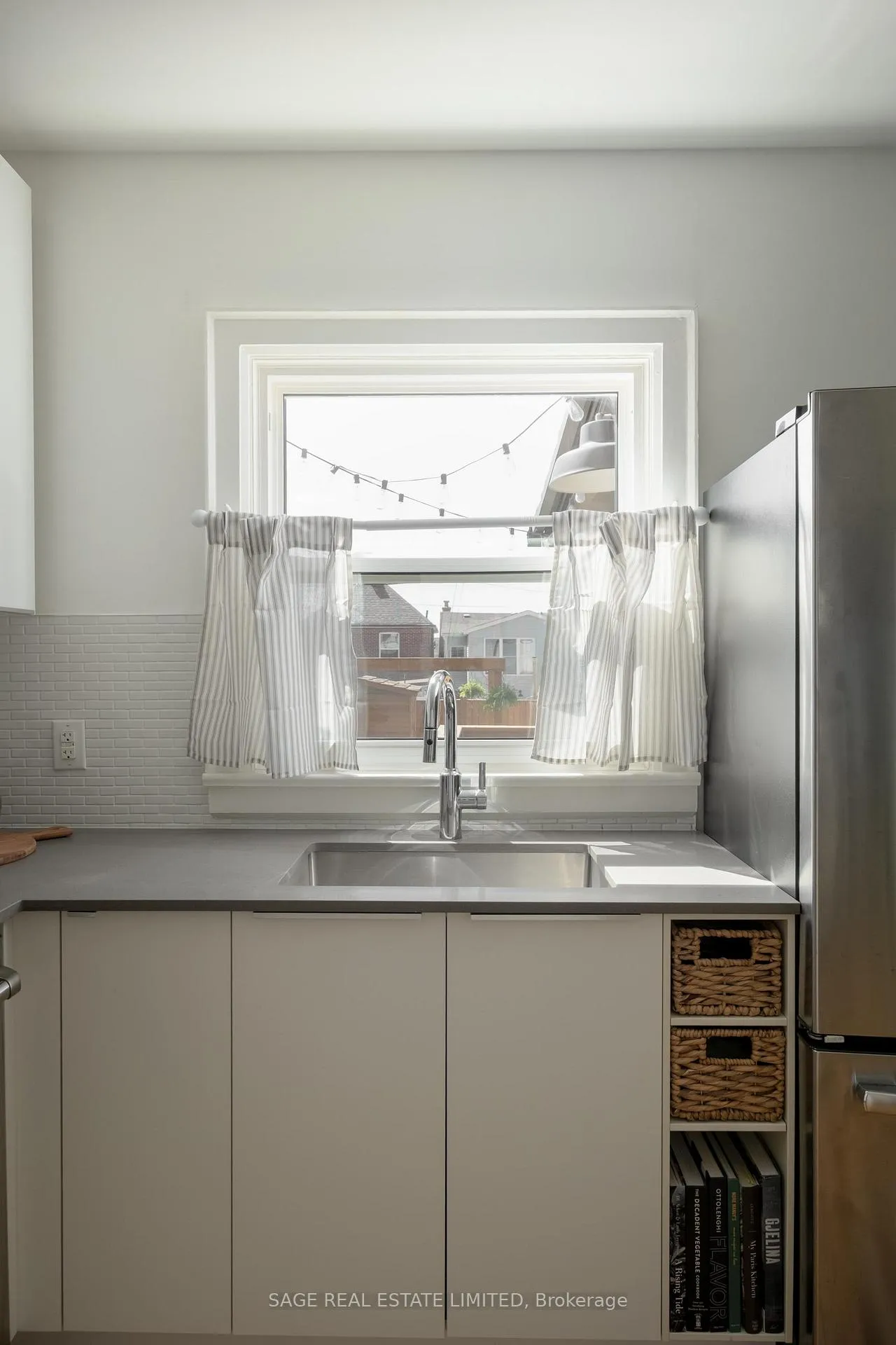 Photo 16 of 178 Prescott Avenue, Toronto, Weston-Pellam Park — HOMEH