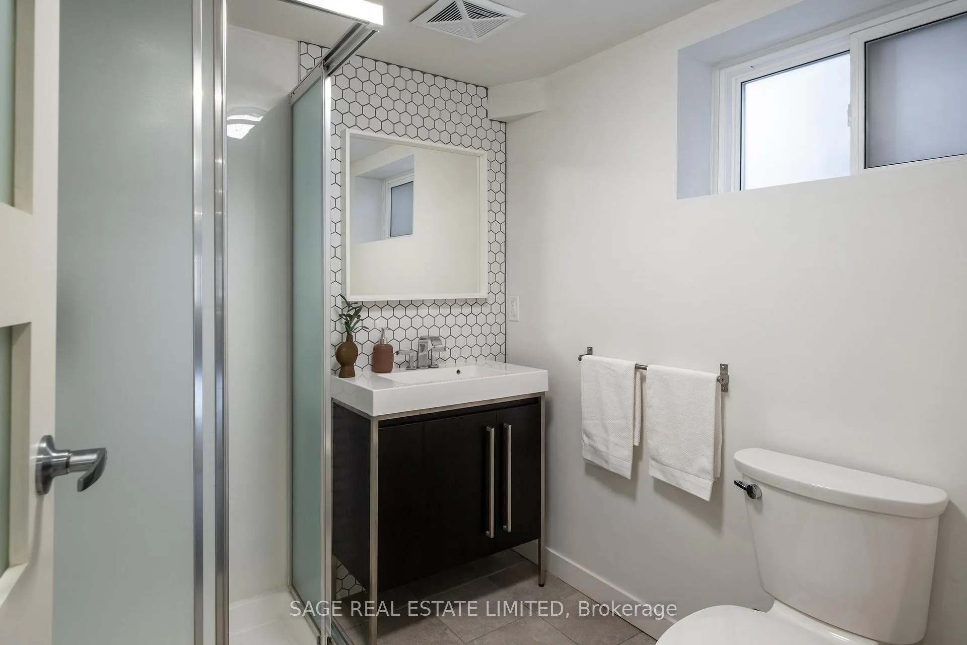 Photo 32 of 178 Prescott Avenue, Toronto, Weston-Pellam Park — HOMEH