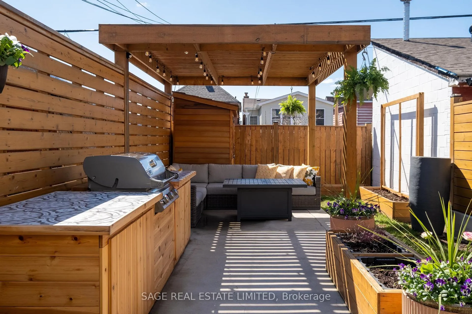 Photo 37 of 178 Prescott Avenue, Toronto, Weston-Pellam Park — HOMEH