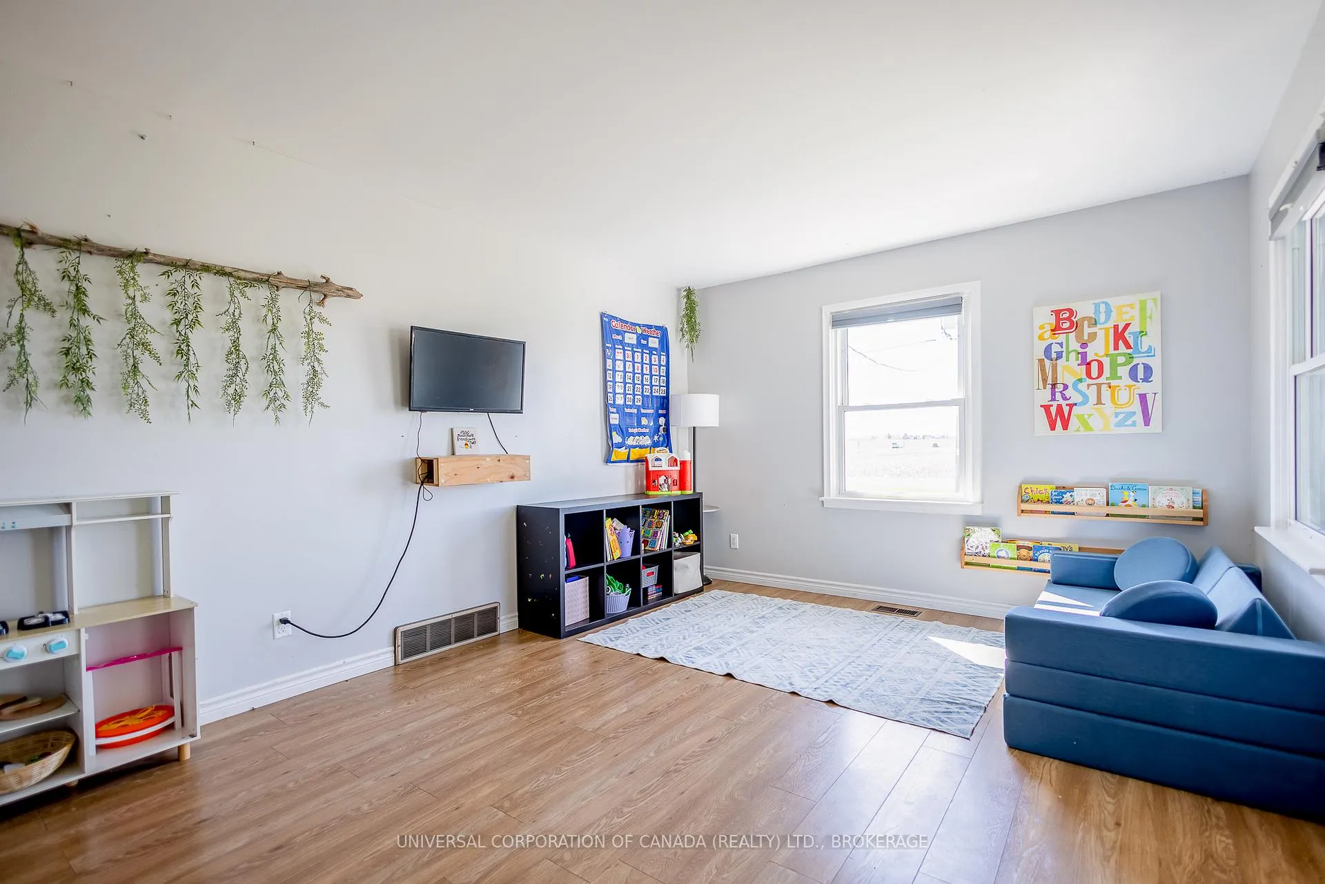 Photo 14 of 49334 Crossley-Hunter Line, Malahide, Rural Malahide — HOMEH