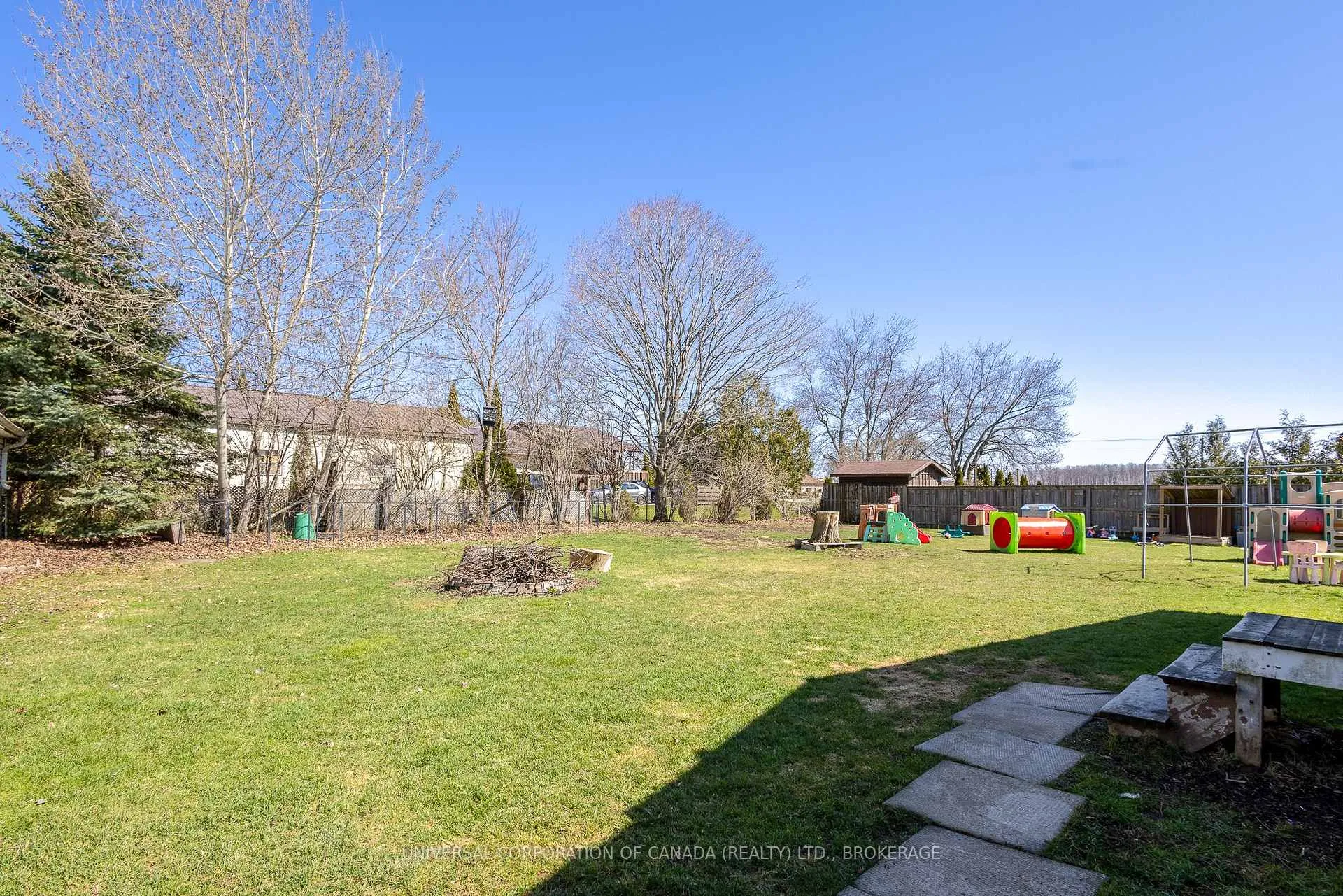 Photo 39 of 49334 Crossley-Hunter Line, Malahide, Rural Malahide — HOMEH