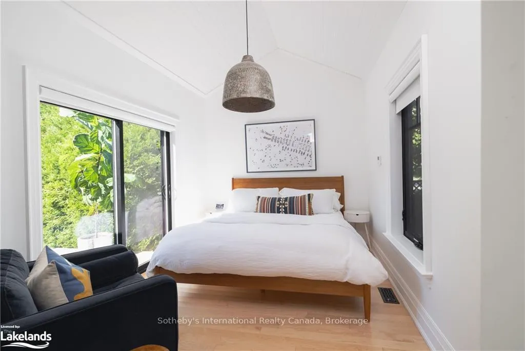 Photo 20 of 258 Maple Street, Collingwood — HOMEH