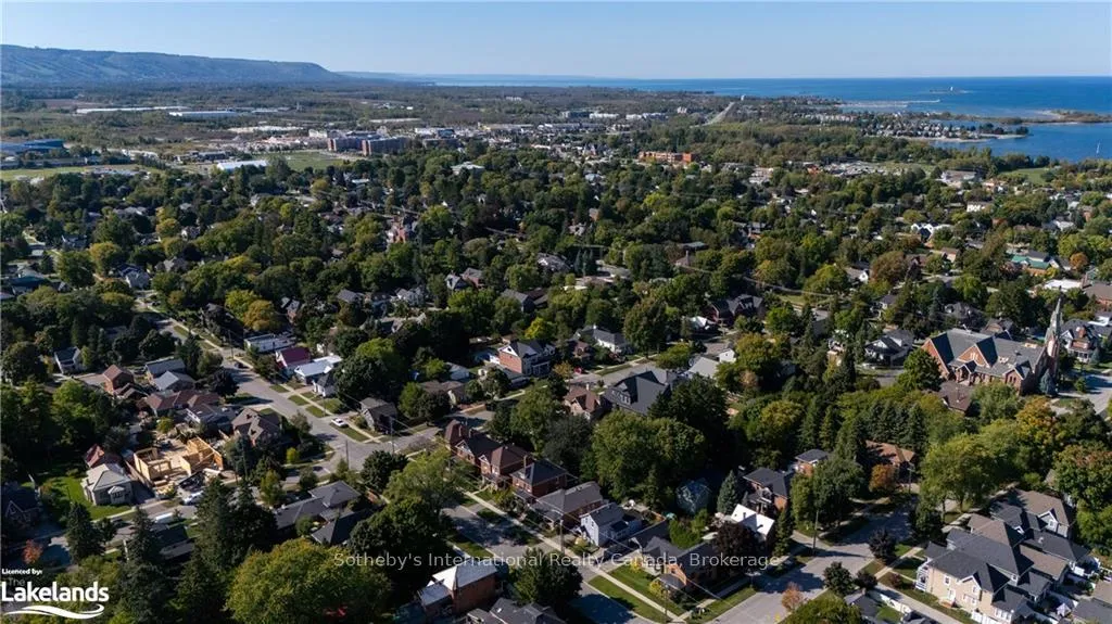 Photo 47 of 258 Maple Street, Collingwood — HOMEH