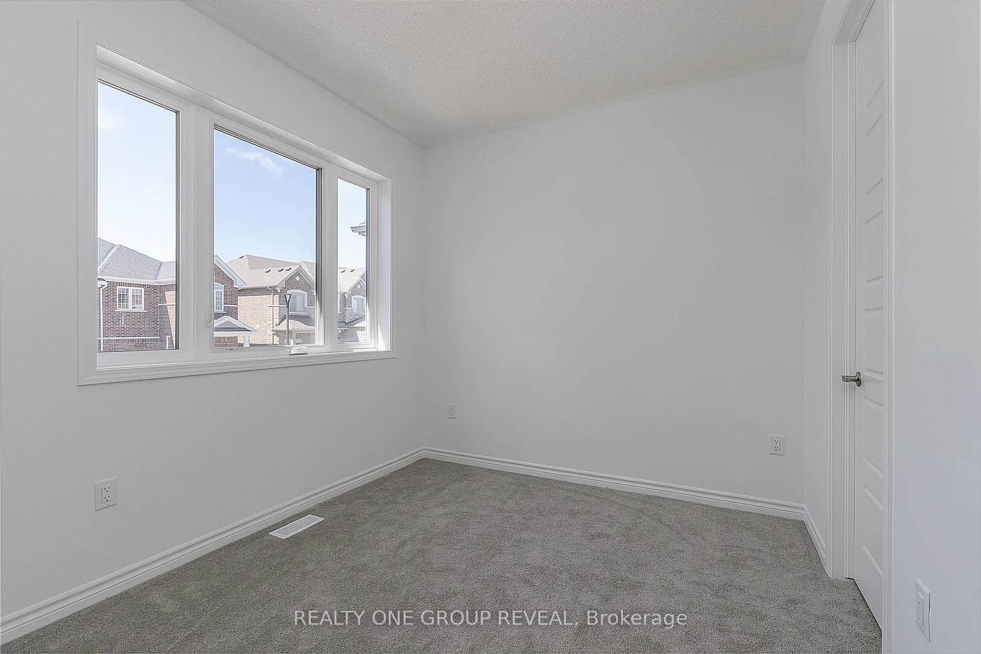 Photo 18 of 3383 Salt Springs Drive, Pickering, Rural Pickering — HOMEH