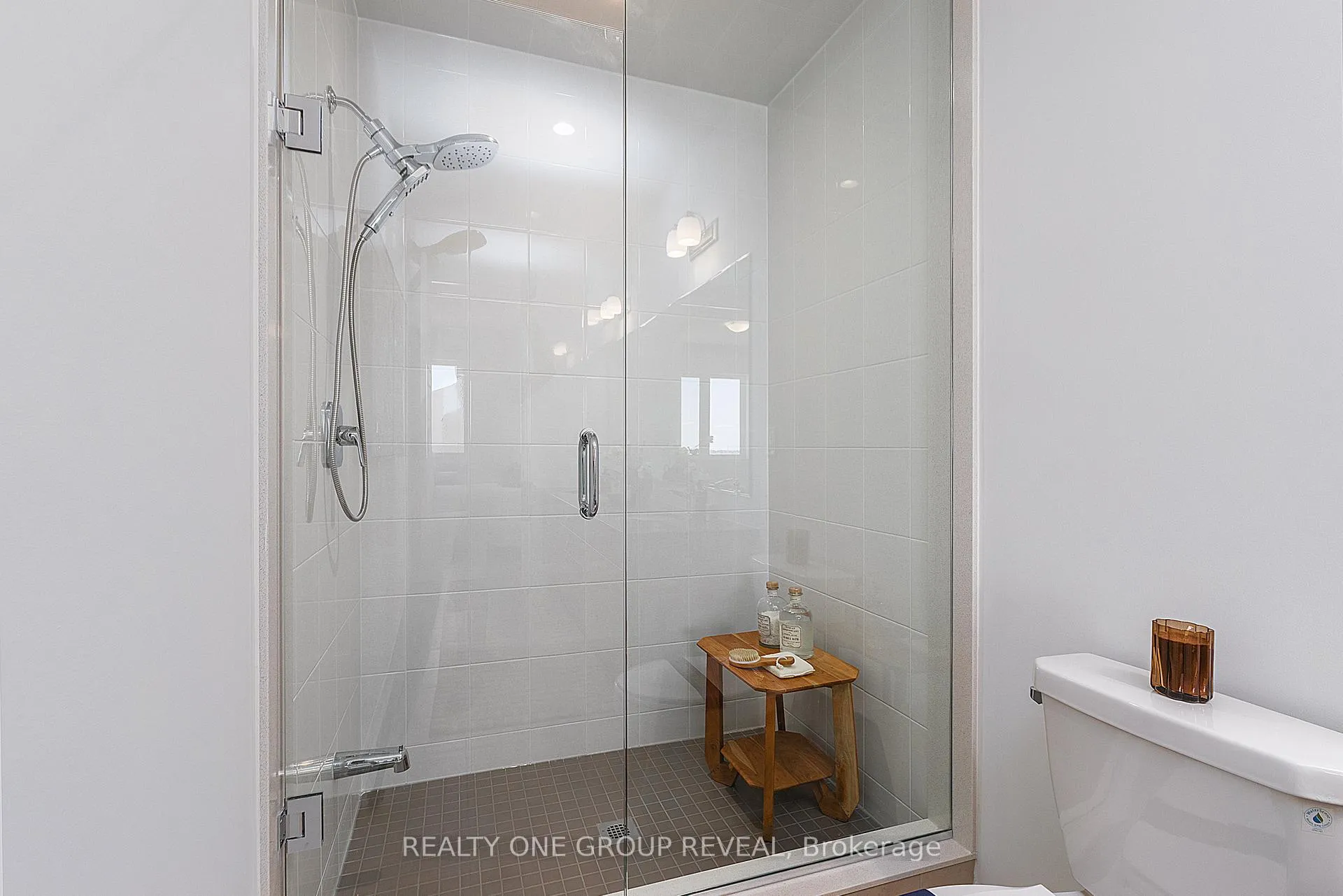 Photo 28 of 3383 Salt Springs Drive, Pickering, Rural Pickering — HOMEH